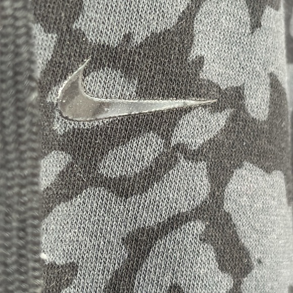 NIKE Black and Gray leopard animal print cropped hoodie size XS Cotton Blend - Picture 7 of 10